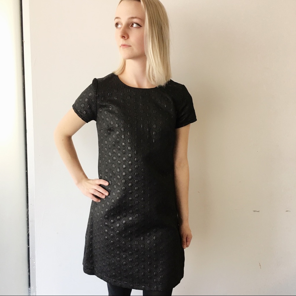 Cute mod Shift Dress